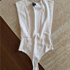 Hera Collection Cream Sleeveless Top